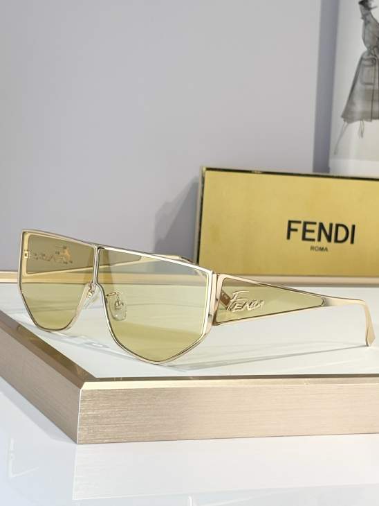 Picture of Fendi Sunglasses _SKUfw79620428fw